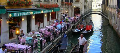 CORNER CAFFE: Best Restaurants in Venice